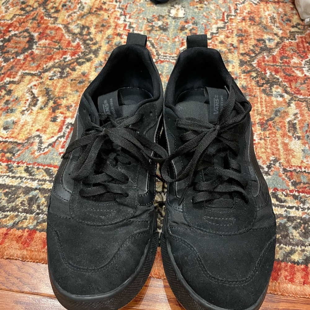 Vans Range EXP